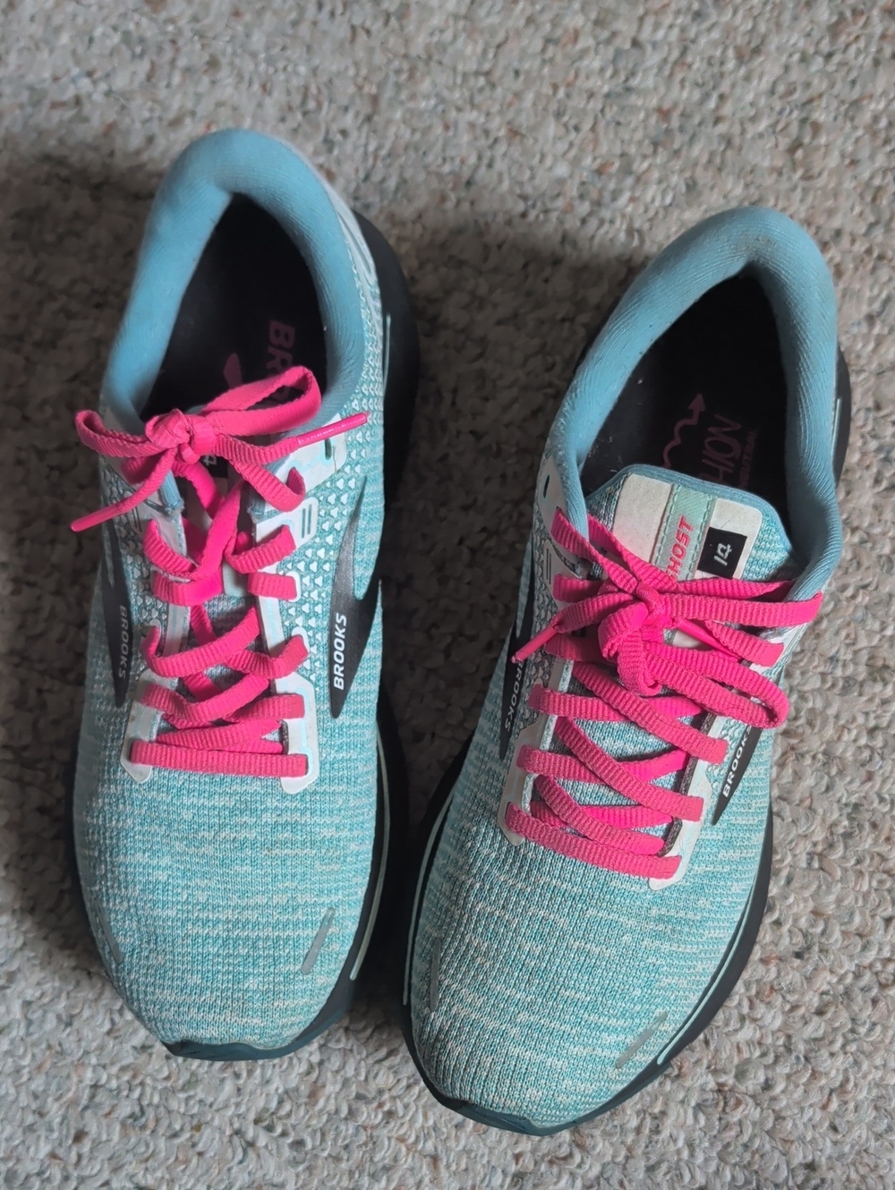 Brooks Women’s Athletic Shoes - Teal with Pink Laces
